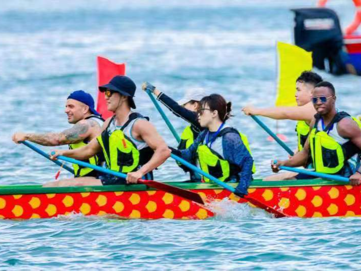2024粤港澳大湾区（深圳南澳）海上龙舟赛开赛