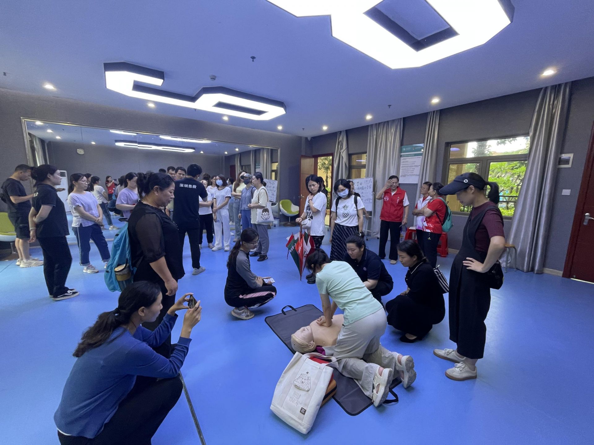 你“点单”我服务！坪山街道新和社区开展健康急救培训