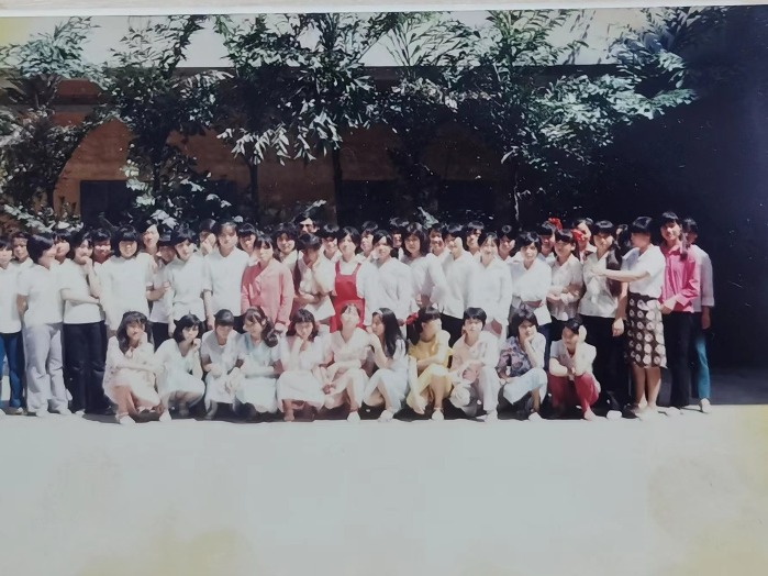 46年来东莞如何吸引两亿人？穿越时空的老照片这样讲好东莞故事