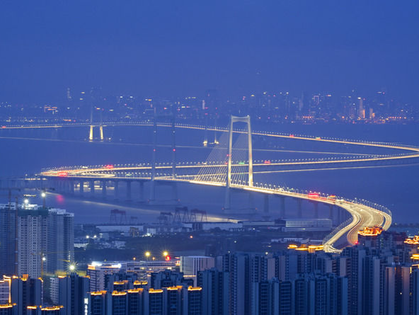 一桥飞架深中 跨海弹指间——超级工程深中通道建成纪事