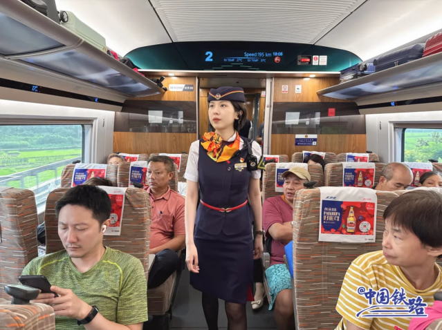 张家界⇋香港！1235公里12站！这两座城市首开直达高铁 