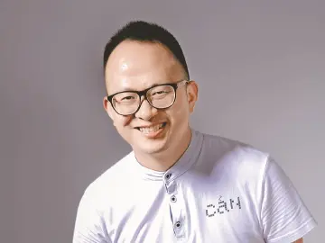 城市英雄 61期 | CAN＋众创空间创办人江文山：“残臂亦可握手，更能拉人一把”