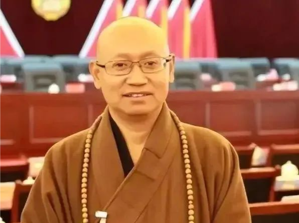 寺庙住持与女主播发生关系被敲诈案一审宣判：女主播获缓刑