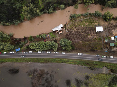 （外代一线）（10）智利多地遭遇洪水