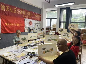 愉天社区开展“国风端午•粽趣横生”乐龄国画活动