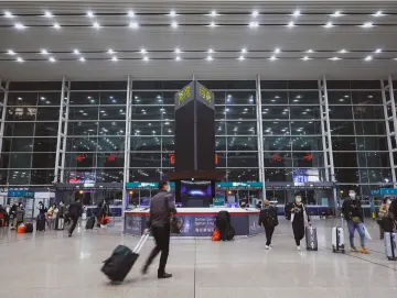 端午假期首日广铁发送旅客247.1万人次