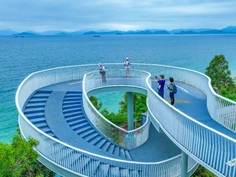 深圳看海新地标！大鹏溪涌海滨栈道开放啦~