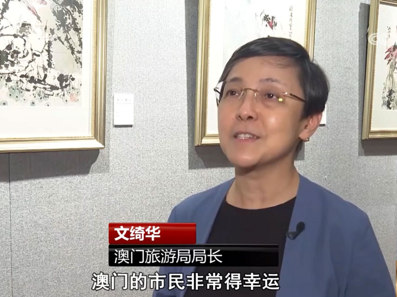 “太璞如琢——崔如琢指墨荷花作品展”在澳门举行