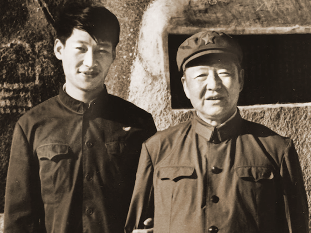 时政微视频丨父子情 公仆心