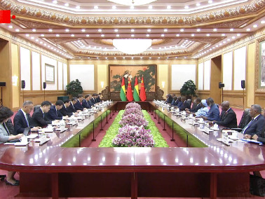 习近平同几内亚比绍总统会谈：我建议将双边关系提升为战略伙伴关系 为两国关系发展注入新动力