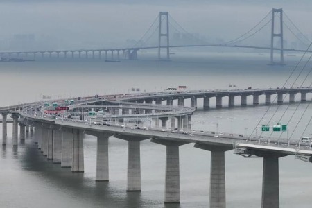 破300万车次！深中通道开通首月成绩单公布