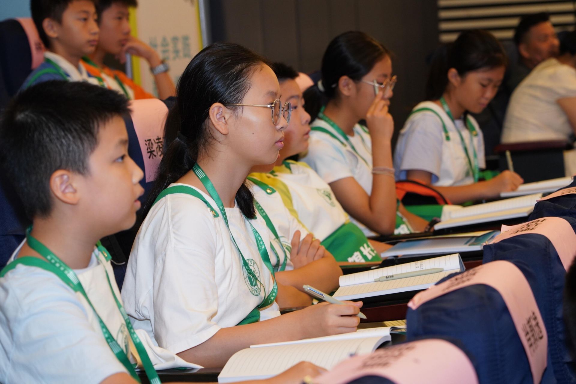 图集｜跟着大咖，畅游“书海”！宝安图书馆第四届“馆长少年”社会实践岗前培训精彩继续