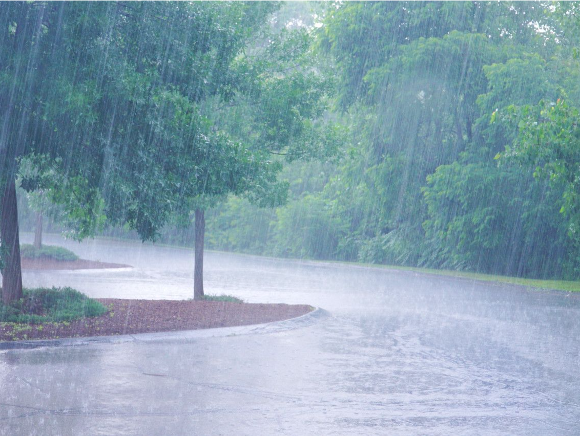 受大雨天气影响，四川境内多条高速实施交通管制