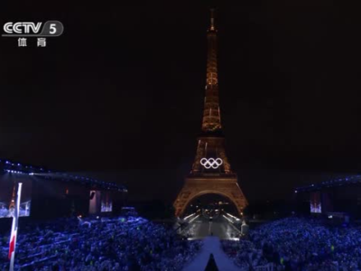 声光电拉满！巴黎奥运五环与埃菲尔铁塔交相辉映