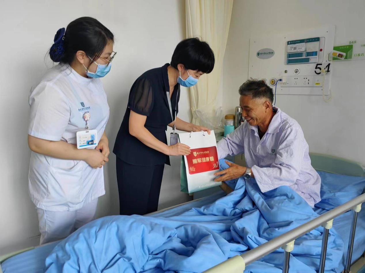 退役军人的健康卫士贺艳君：医疗拥军树先锋，尊崇服务暖兵心
