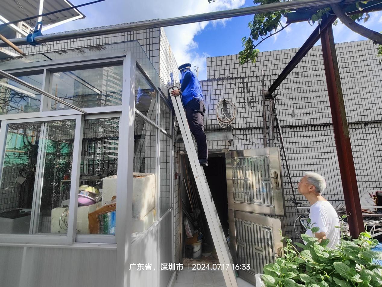 拆除违建，福田区南园街道综合行政执法队“三防”期间从严把好安全关