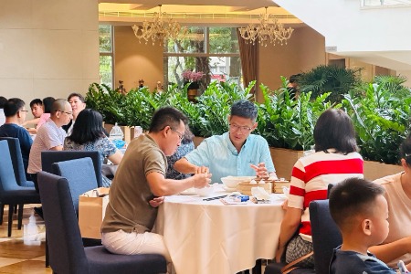 深中新通道 喜迎八方客|中山东区:美食飘香人气旺,超百停车位免费开放