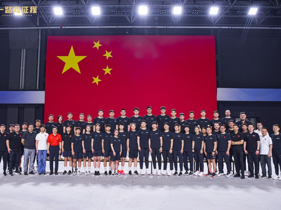 中国三人篮球国家队启程巴黎！这位“00后”女将来自广东