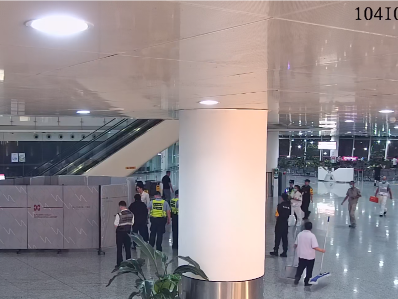 机场急救接力热心市民救助晕倒老人追踪，一线医护：快速响应离不开24小时在岗守候