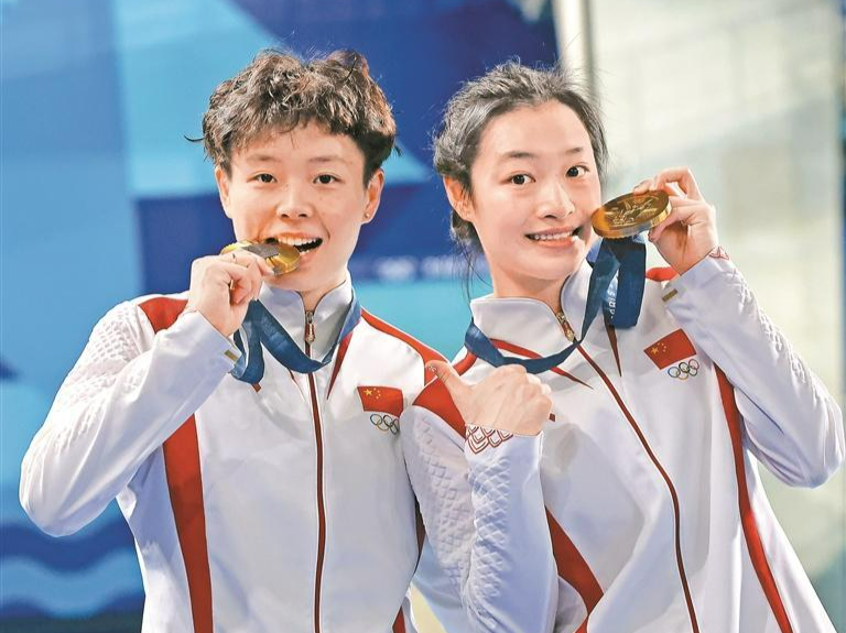 广东首金！陈艺文、昌雅妮跳水女子双人公式米板折桂