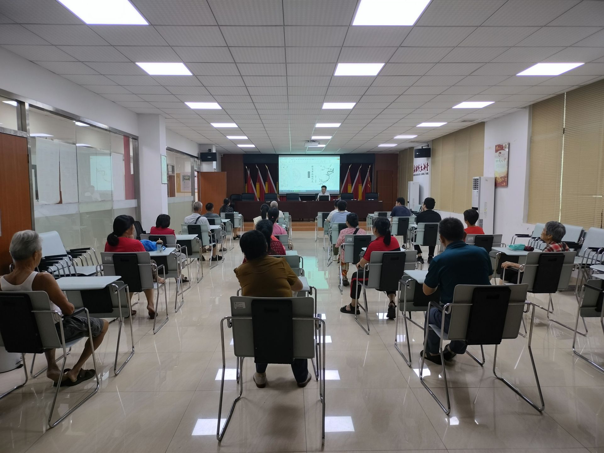 文明实践|光明区文明实践文艺课堂进社区 文明结对共建推动精神文明建设
