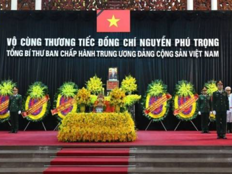 已故越共中央总书记阮富仲的追悼会在越南首都举行