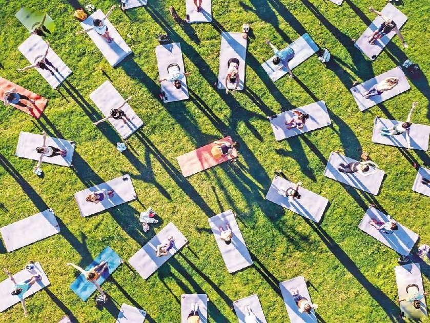 晶报特别报道│瑜伽在深圳，不止“她运动”