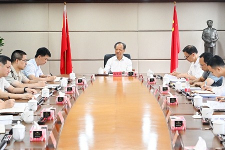 郭文海：精心谋划文旅餐饮新业态新场景 把“泼天流量”转化为发展增量