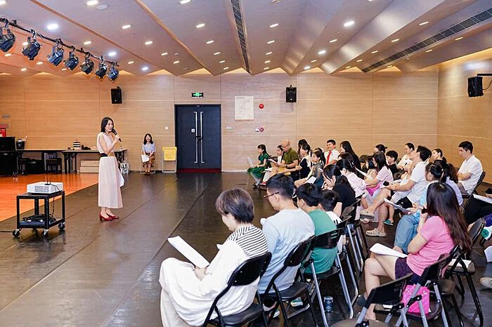 深圳保利剧院上演新时代少年风采