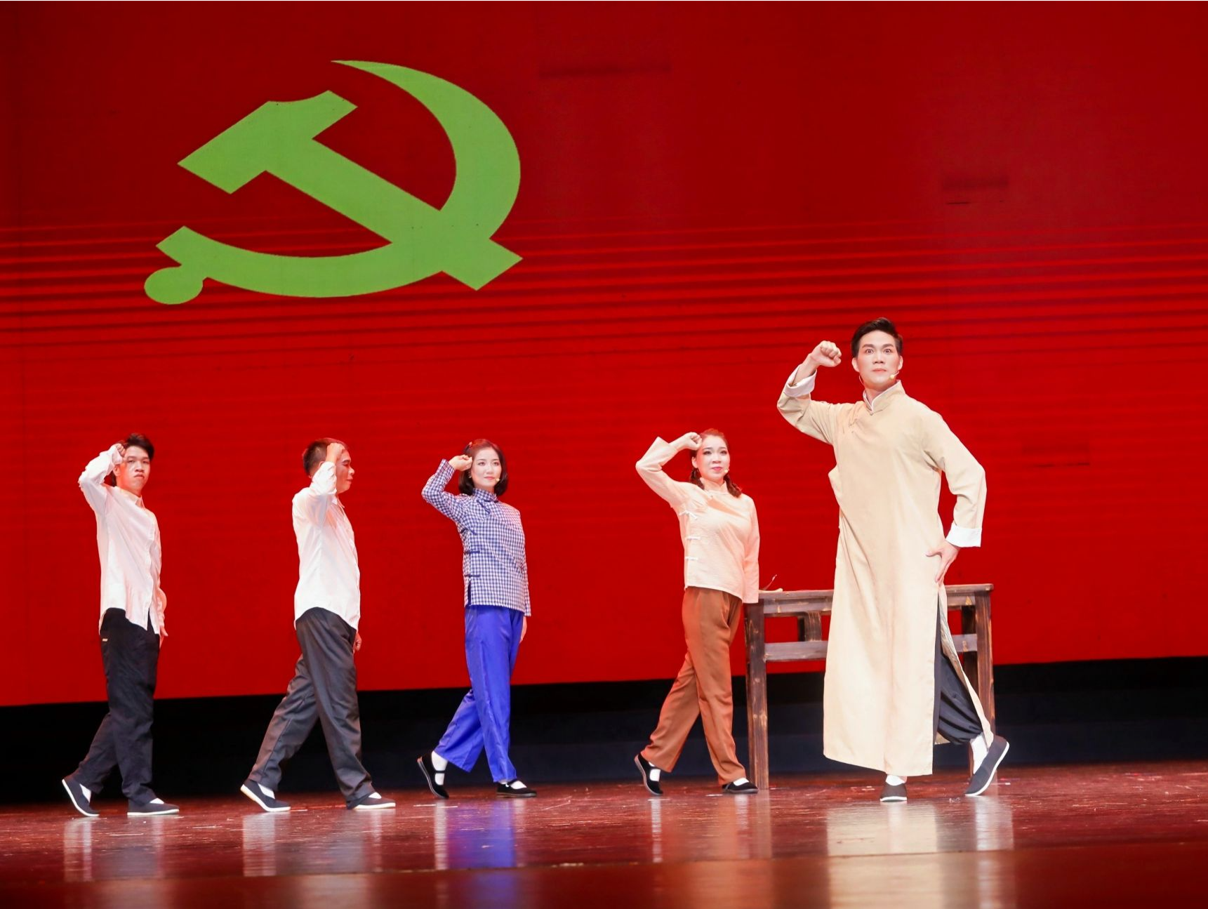 东莞市第四届群众戏剧曲艺花会落幕