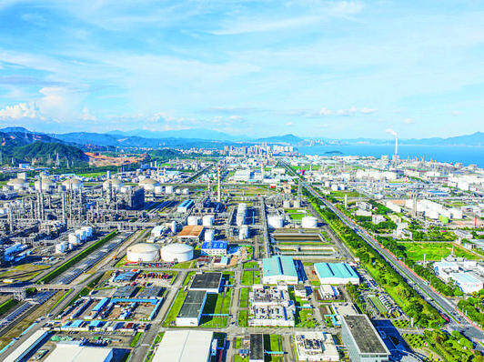中海油惠州石化半年原油加工量创新高