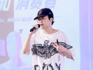 城市英雄 84期 | 蜂群文化传播创始人莫力洋：弃“研”创业，把才华变现