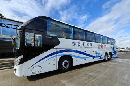 样样巴士深中线高峰期10分钟一班车