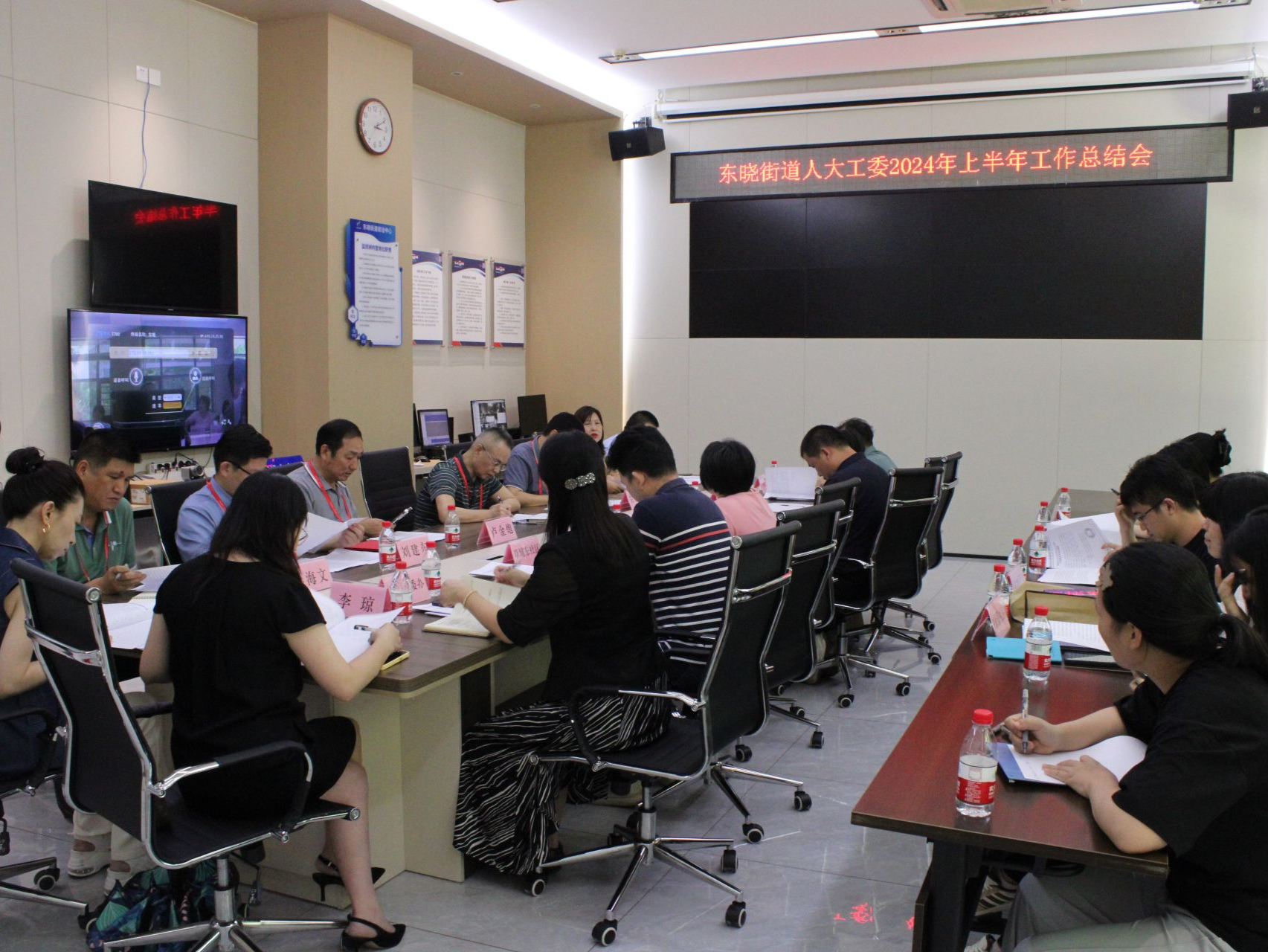 东晓街道“人大代表活动月”启动