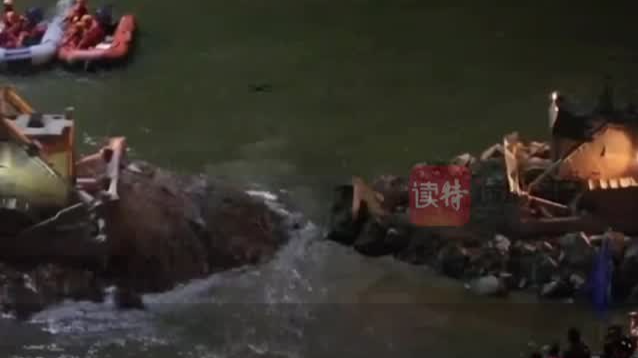 洞庭湖决口成功合龙！ 24小时不间断工作，封堵226米决口