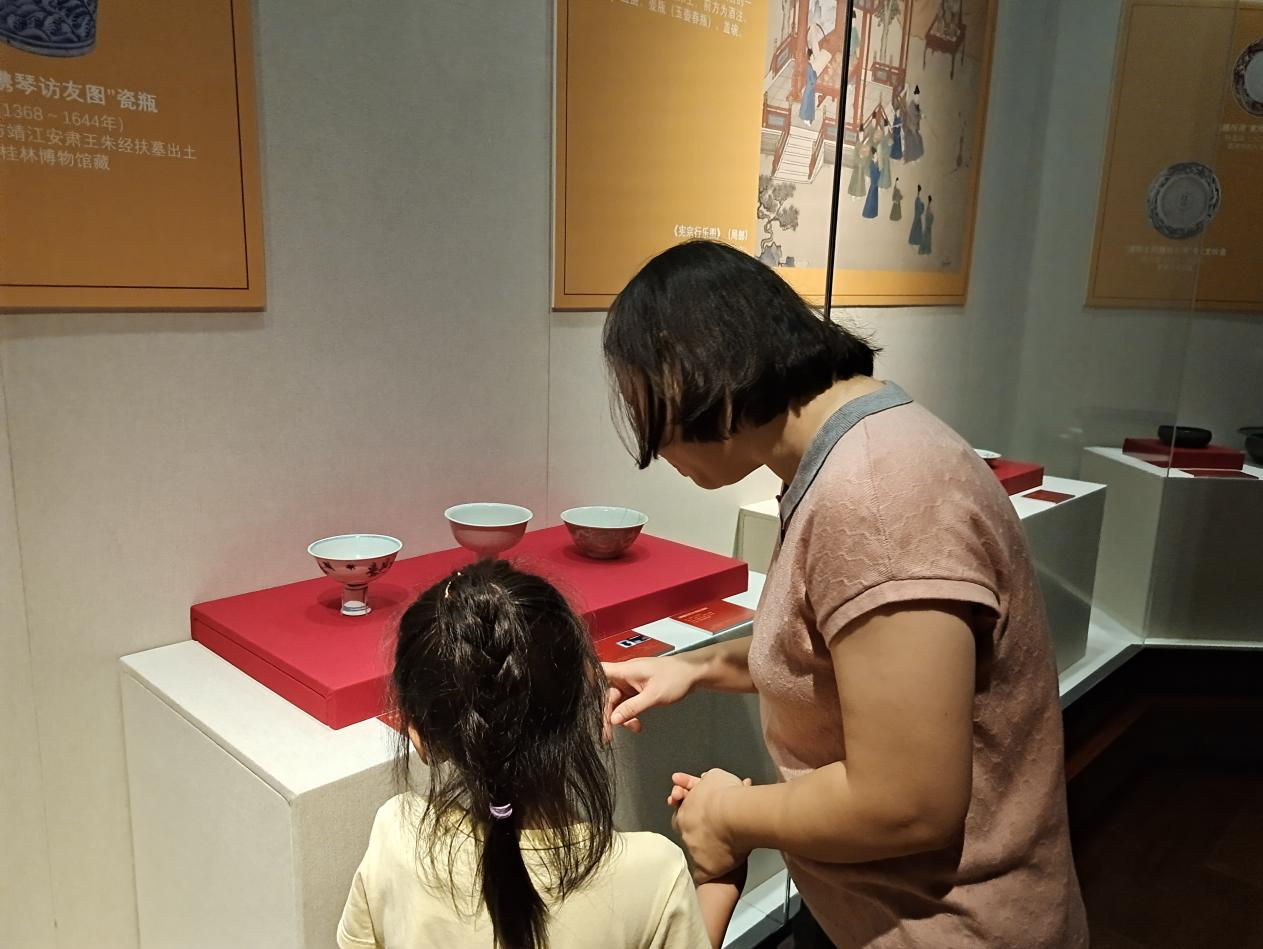 南园社区开展深圳市博物馆亲子研学之旅