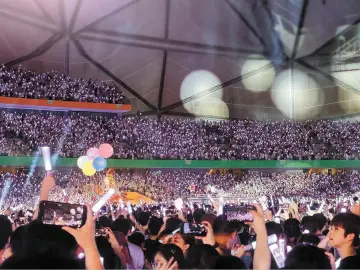晶报特别报道│观演、追星、旅游、会友……外地来深歌迷，如何做到极致时间管理？
