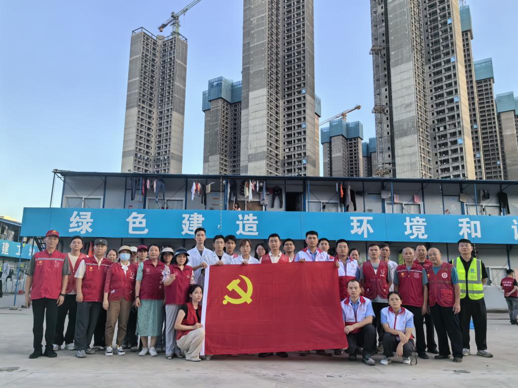 南园街道党员服务市集在工地热闹开市