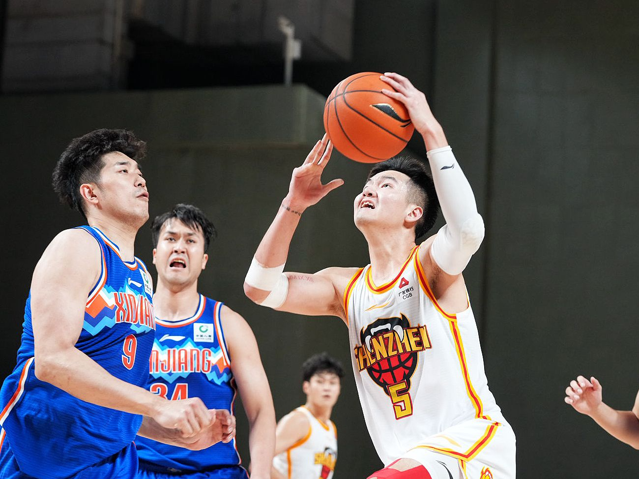成功复仇！深圳队战胜新疆队夺CBA夏季联赛福田站冠军