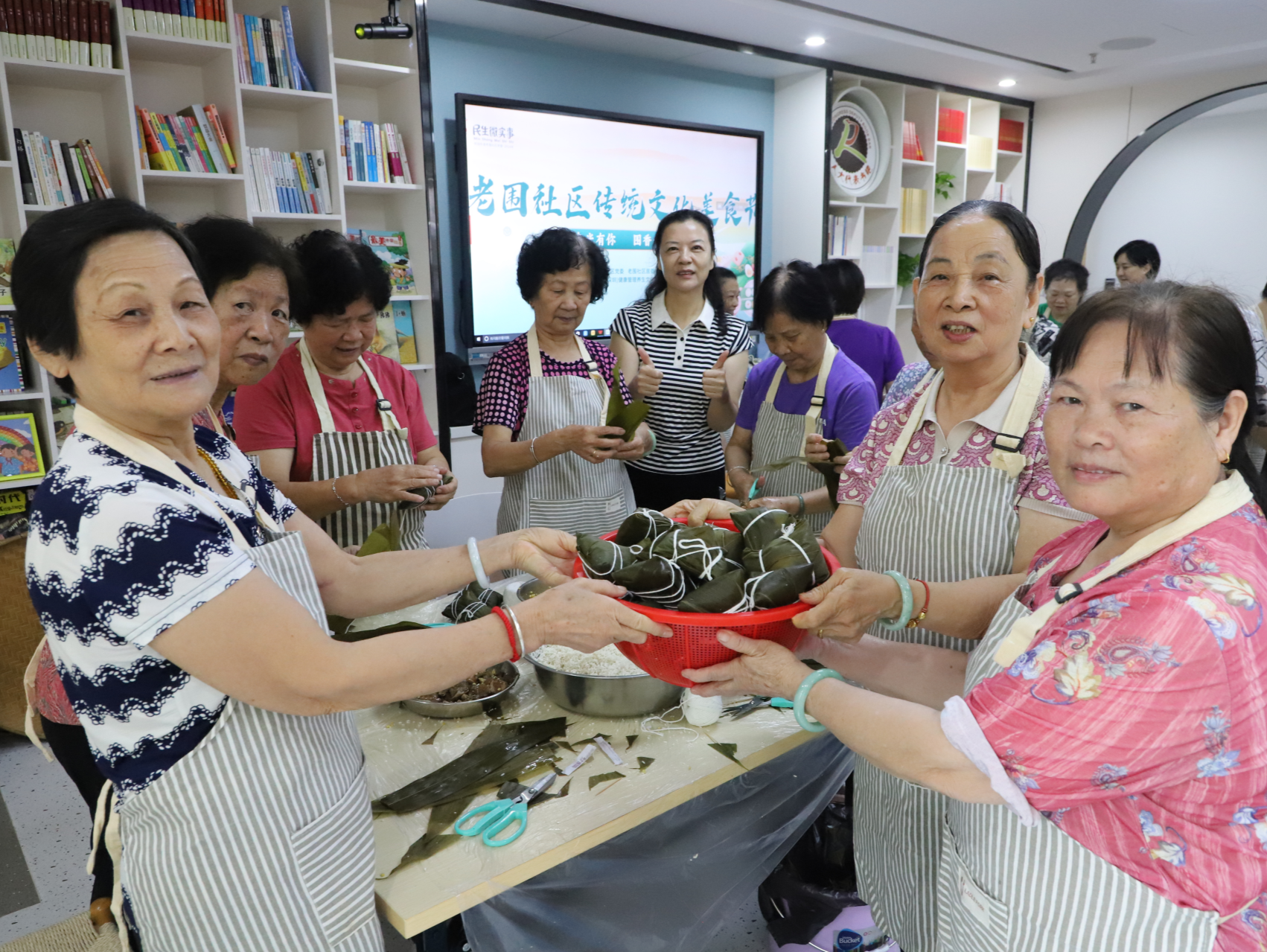 桂园街道老围社区开展传统文化美食节