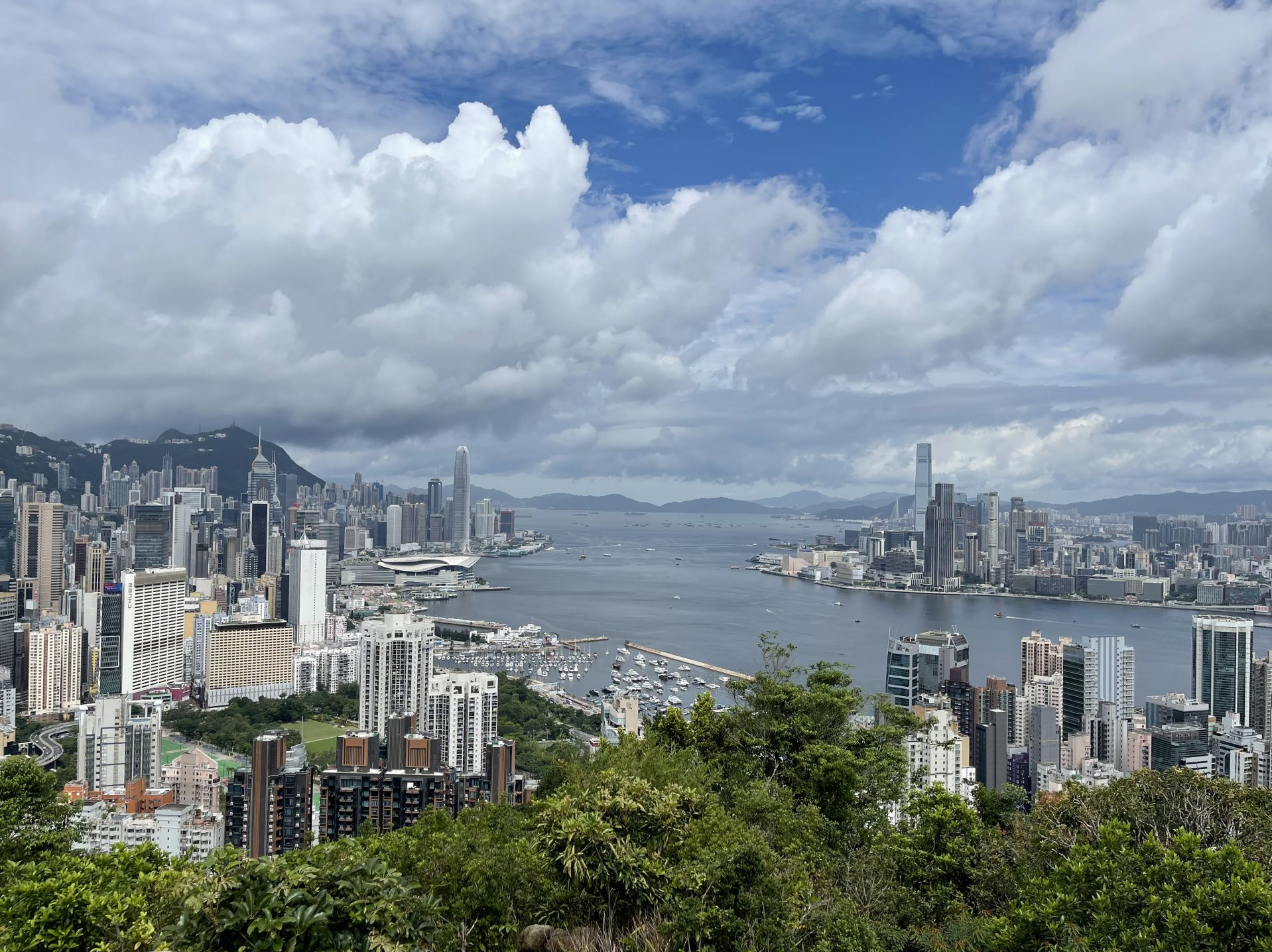 “请到广东来”——广东省商务厅在香港举办广东省吸引外商投资政策宣讲会