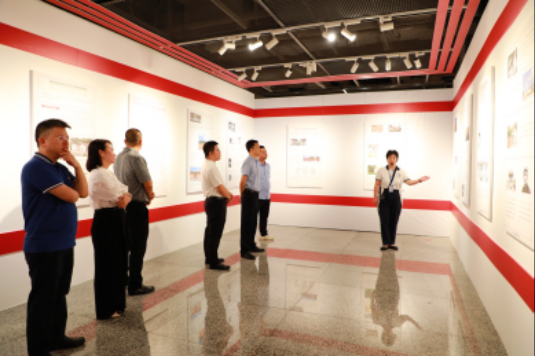 学党史践使命，共赴红色之旅  