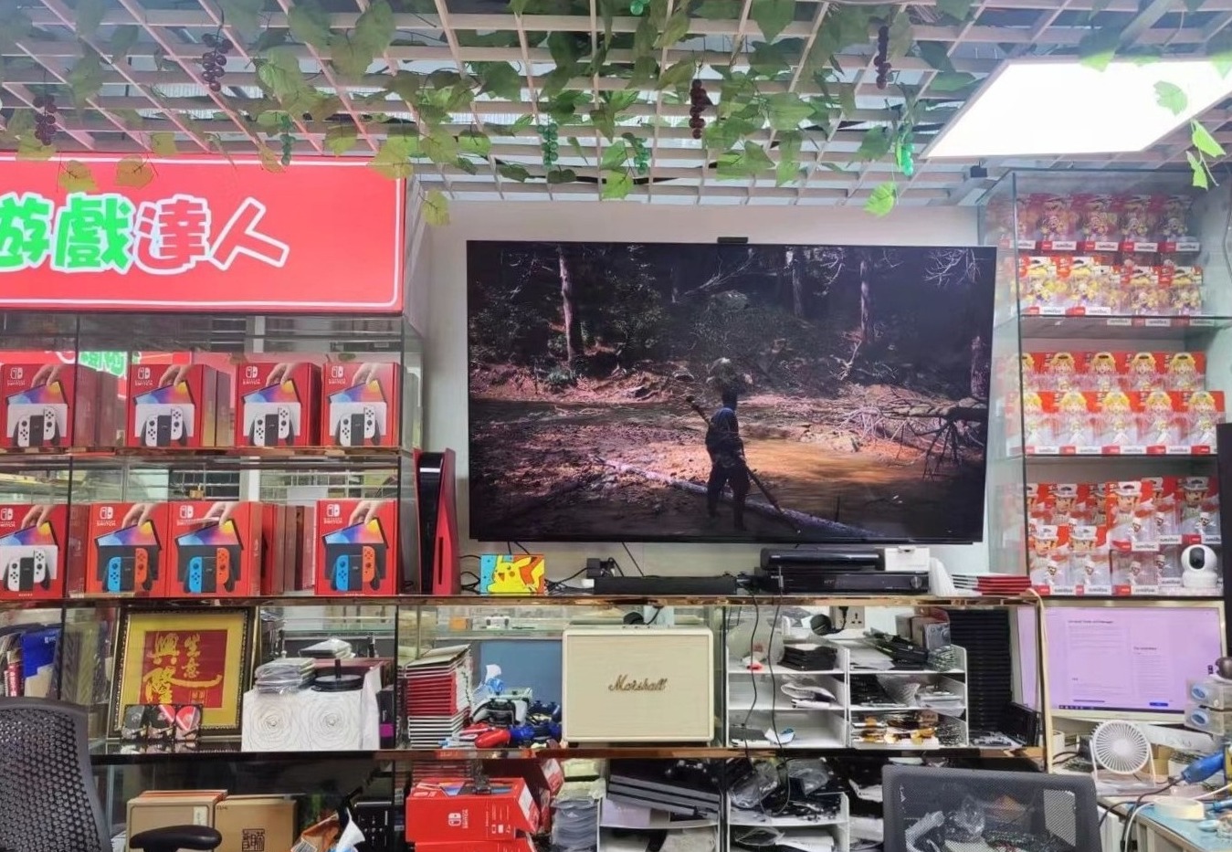 《黑神话：悟空》带火PS5游戏机，华强北商家：20多年来第一次卖这么火爆