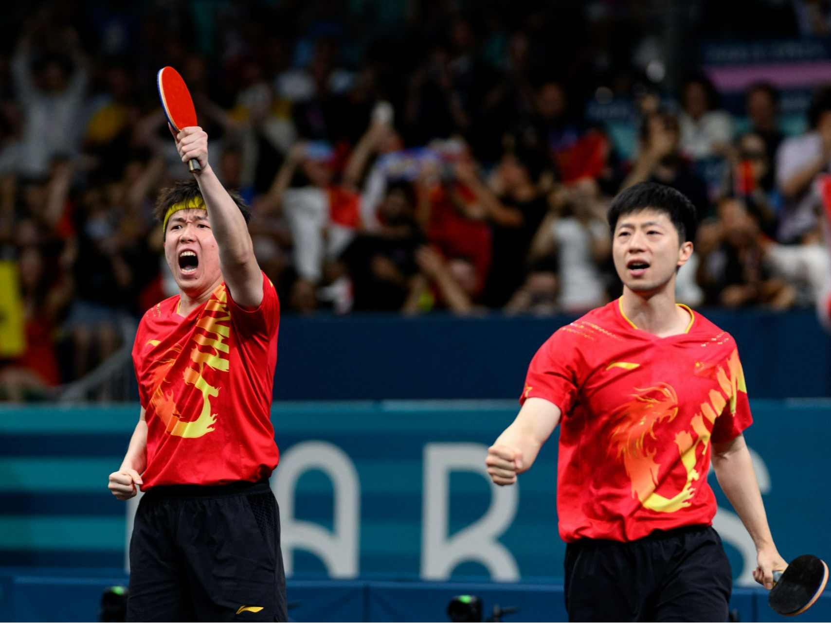 第32金！五连冠！马龙、樊振东、王楚钦神勇夺金