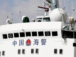 非法侵闯、冲撞舰艇，菲方一再挑衅滋事！中国海警凌晨三次发声 