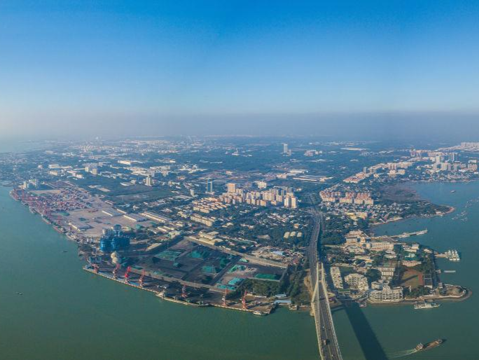 看准了就坚定不移抓丨牵住改革的“牛鼻子”