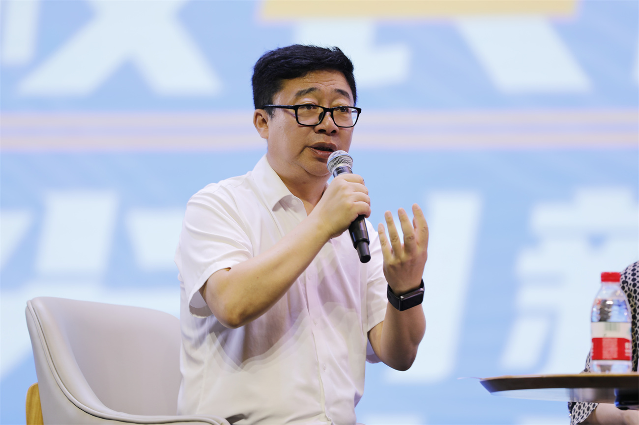 深派教育校长说 | 东师附中深圳学校党支部书记、执行校长宋锐：把名校的种子深植在深圳创新的土壤里