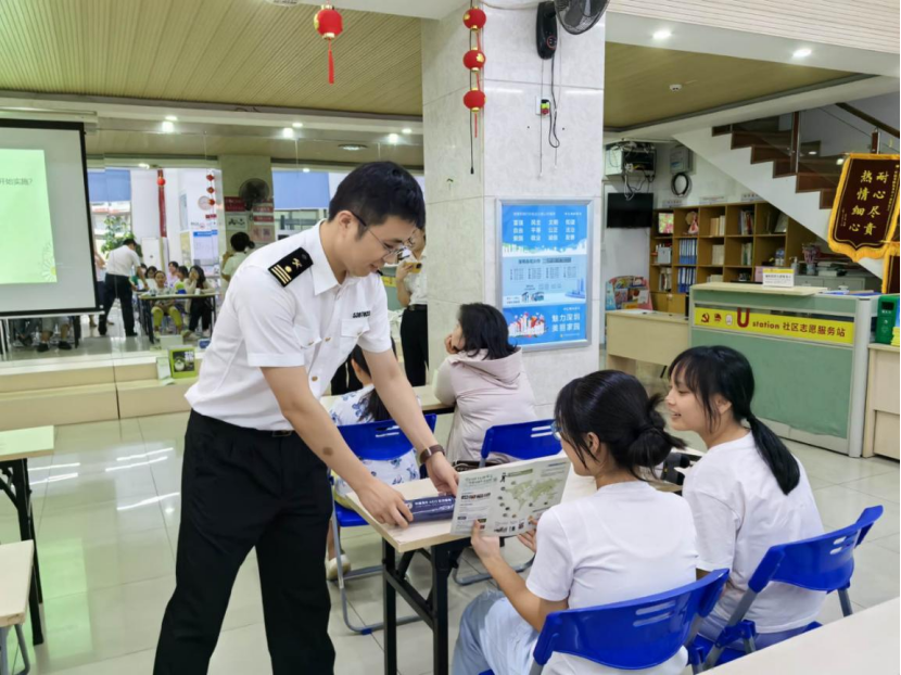 龙岗海关与布吉街道携手开展生物安全科普课程