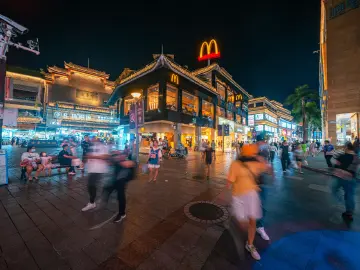 罗湖区东门街道：“百千万工程”加力提速，蹚出高质量发展新路