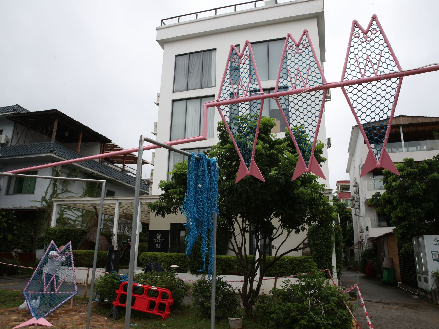 国内外高校学生齐聚设计营 以艺术赋能大鹏旅游